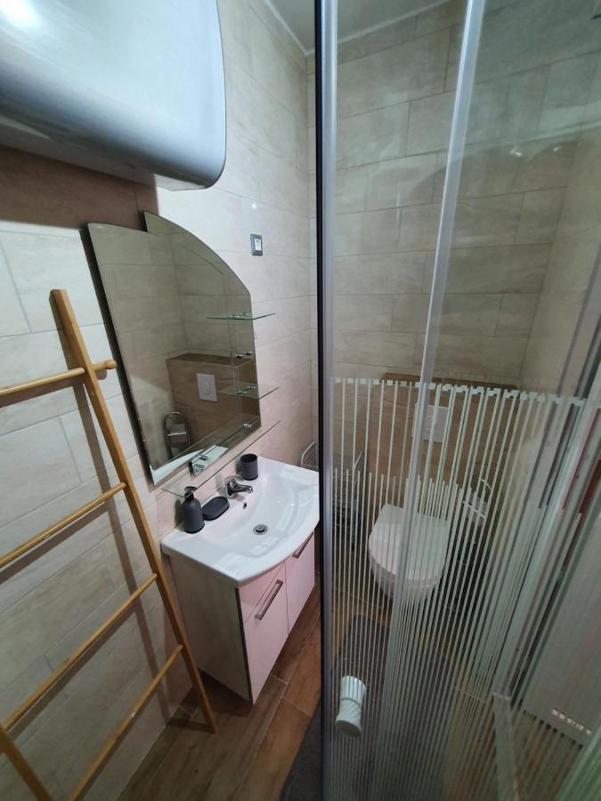 Zita - Heart Of Rovinj, Apartment For 2, Free Parking, 2Min Center, 5Min Beach Walk 외부 사진